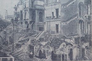 Archivo:Demolición de la Casa Rosada
