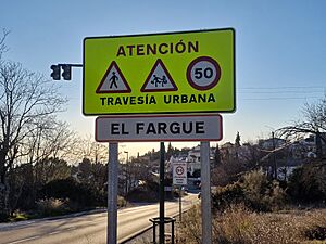 Archivo:Entrada de El Fargue (Granada)