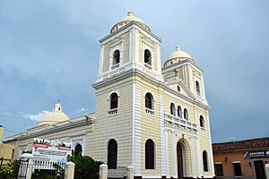 Ermita Nuestra Señora del Carmen. Barcelona, Edo. Anzoategui (9).jpg