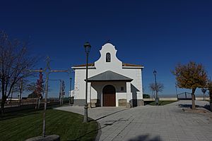 Archivo:Ermita de la Piedad, Garcillán