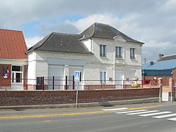 Hauteville (62) - Mairie.JPG