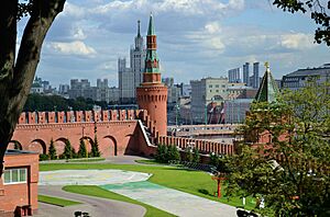 Archivo:Helipad in Moscow Kremlin 2014