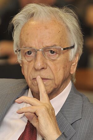 Itamar Franco agência Brasil 4 (cropped).jpg