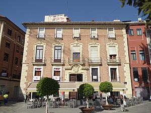 Archivo:Palacio Vinader 01
