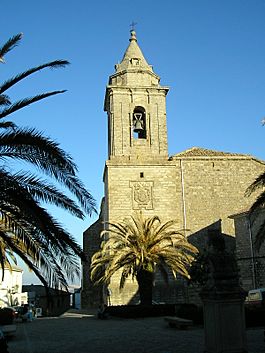 Archivo:Parroquia de San Pedro sabiote