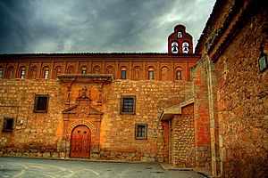 Archivo:Poor Clares monastery in Báguena