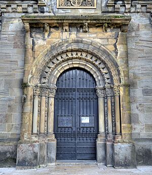 Archivo:San Esteban de Ciaño (31825416046)
