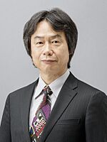 Archivo:Shigeru Miyamoto 20150610 (cropped)