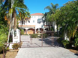 Archivo:South Miami FL Allen Study01
