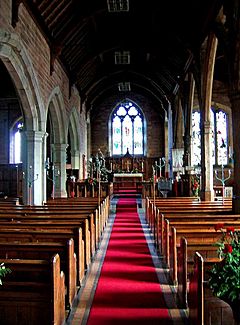 Archivo:St. Leonard's Church, interior looking east - geograph.org.uk - 1462026