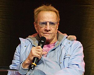 Archivo:Stuttgart 2023 -Comic Con Germany- Christopher Lambert- by-RaBoe 004 (cropped)