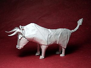 Archivo:Wet-folding bull