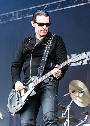 20170617-209-Nova Rock 2017-Black Star Riders-Ricky Warwick (Cropped).jpg