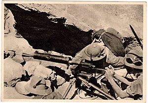 Archivo:AO-Etiopia-1936-C-mitraglieri-Alpini-sull-Amba-Aradam