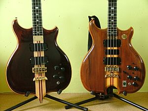 Archivo:Alembic Mark King Signature Deluxe (Standard Point) & Alembic Series 1 (Omega)