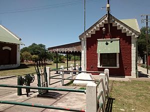 Archivo:Antigua Estación de Trenes Monte Cristo