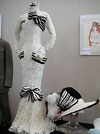 Archivo:Audrey Hepburn My Fair Lady Dress