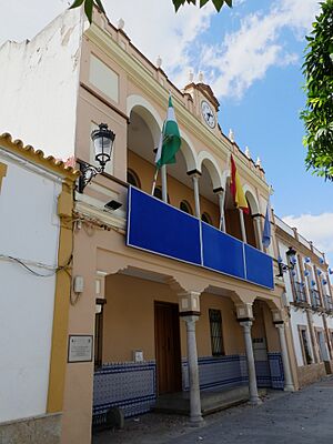 Archivo:Ayuntamiento de La Rinconada