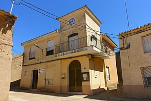 Archivo:Ayuntamiento de Villar de Fallaves