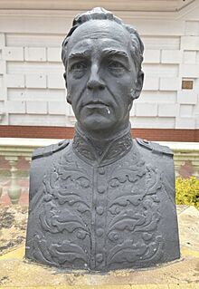 Bust of James Rooke - photo by Malcolm McCausland.jpg
