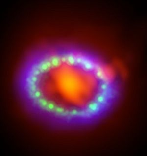 Composite image of Supernova 1987A.jpg