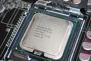 Archivo:E6750bs8