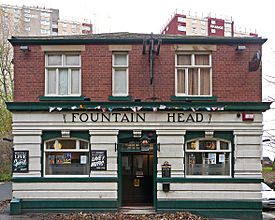 Archivo:Fountain Head, Beckett Street, Leeds (14th November 2010)