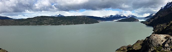 Grey Lake Torres del Paine