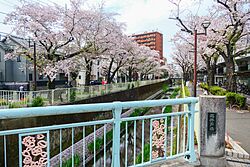 Kanda-river Takaido.jpg