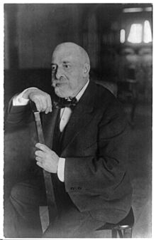 Leopold Auer, 1845-1930, three-quarter length portrait, seated LCCN2005689200.jpg