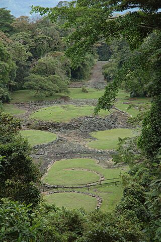 Monumento Nacional Guayabo (SLiM) 001.jpg
