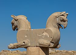 Archivo:Persépolis, Irán, 2016-09-24, DD 30
