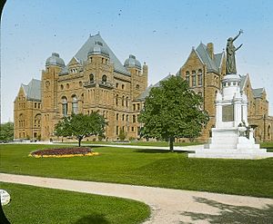 Archivo:Queen's Park 1890