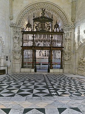 Archivo:Reja de la Capilla del Condestable (Catedral de Burgos)