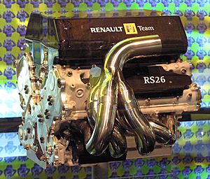Archivo:Renault RS26 engine 2006