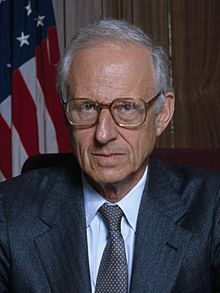 Robert Morgenthau, Manhattan district attorney, formerly a Dewey associate (10) (cropped).jpg