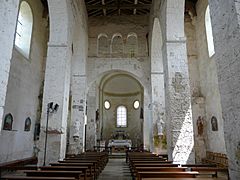Saint-Généroux église nef (3)