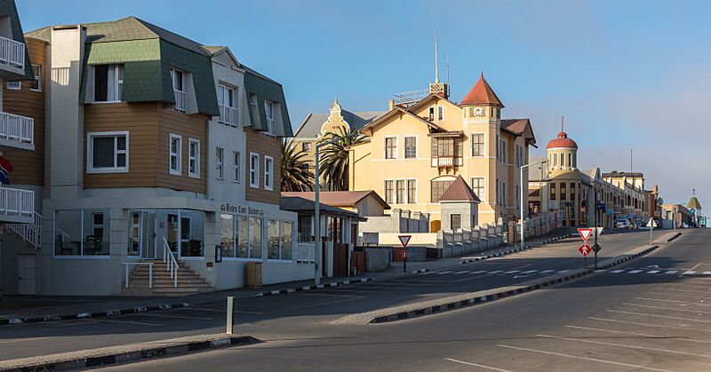 Sam Nujoma Ave, Swakopmund, Namibia, 2018-08-04, DD 56