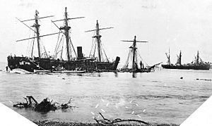 Archivo:Samoan Crisis wrecks 2