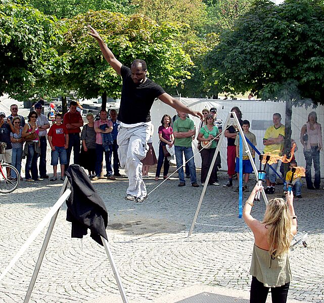 Tightrope artist Cologne 1
