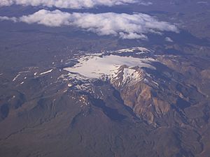 Archivo:Tindfjallajökull from aeroplane