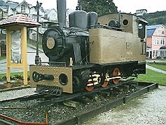 Archivo:Tren Ancud-Castro-cerca