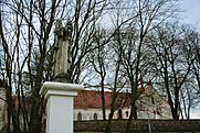 Archivo:Vytautas monument in Old Trakai