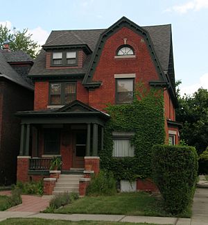 Archivo:Woodbridge House Detroit