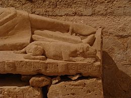 67 Monasterio de Palazuelos capilla de Santa Ines sarcofago de Juan Alfonso ni