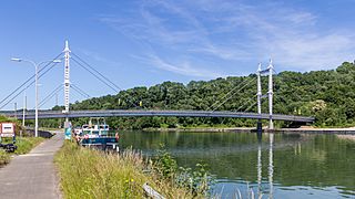 Bridge (N909) over the Meuse near Heer-Agimont-9331