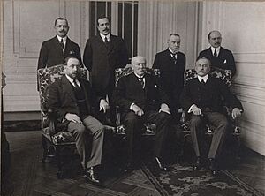 Archivo:Decimo primer gabinete Juan Luis Sanfuentes
