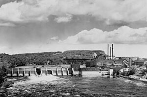 Archivo:EC Dam