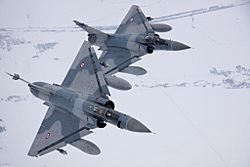 Archivo:French Mirage 2000s during a Baltic Air Policing deployment in 2010-1