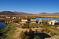 Jezero Titicaca - plovoucí ostrovy Uros - panoramio (1)